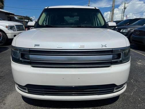 White Platinum Metallic Tri-Coat 2014 Ford Flex Limited w/EcoBoost