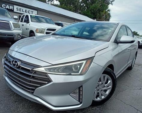 2019 Hyundai ELANTRA SE