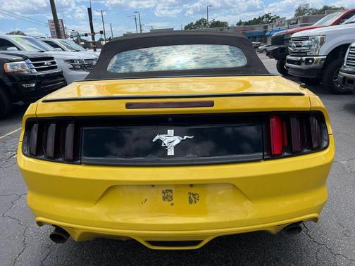 Triple Yellow Tri-Coat 2016 Ford Mustang V6