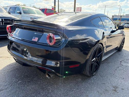 2015 Ford Mustang V6