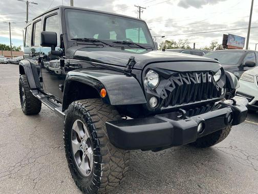 2016 Jeep Wrangler Unlimited Sahara
