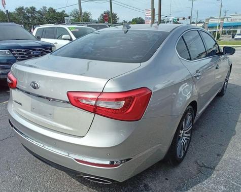 2014 Kia Cadenza Premium