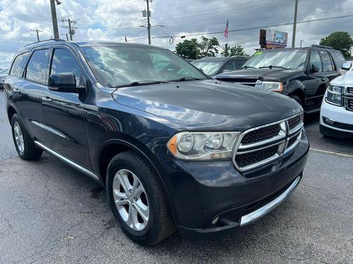 Brilliant Black Crystal Pearlcoat 2013 Dodge Durango Crew