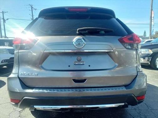 2017 Nissan Rogue S