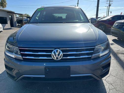 2018 Volkswagen Tiguan 2.0T SE 4MOTION