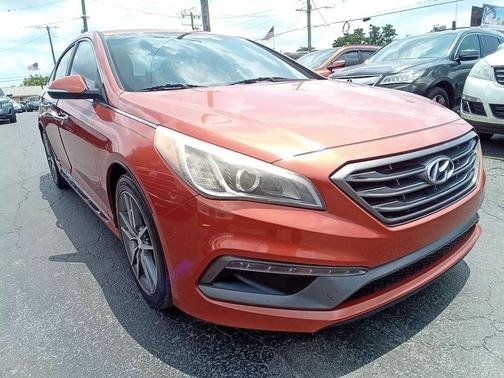 2015 Hyundai SONATA Sport 2.0T