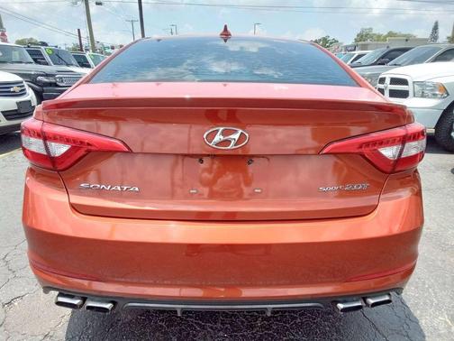 2015 Hyundai SONATA Sport 2.0T