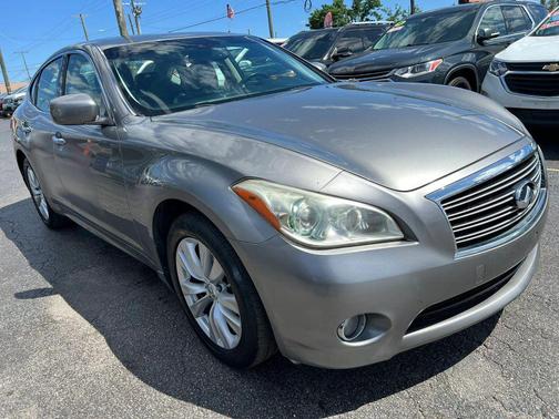 Gray 2011 INFINITI M37x Base