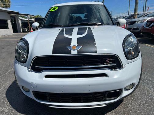 2016 MINI Countryman Cooper S