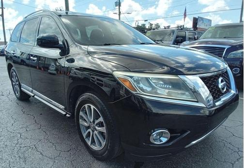 2014 Nissan Pathfinder SL