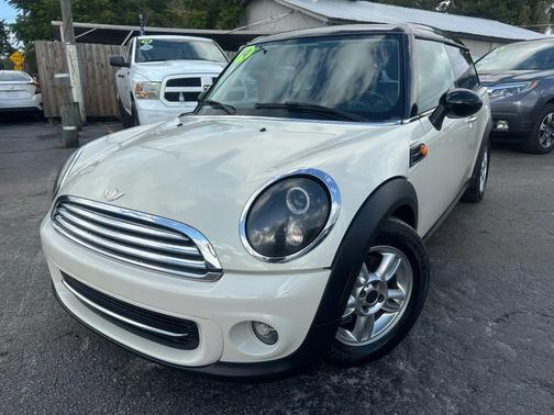 2014 MINI Clubman Cooper