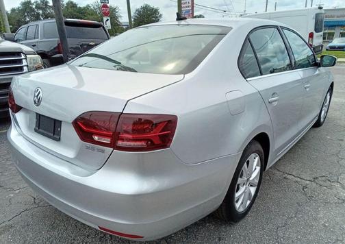 2013 Volkswagen Jetta SE
