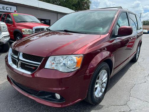 Red 2018 Dodge Grand Caravan SXT