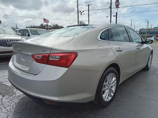 2016 Chevrolet Malibu 1LT