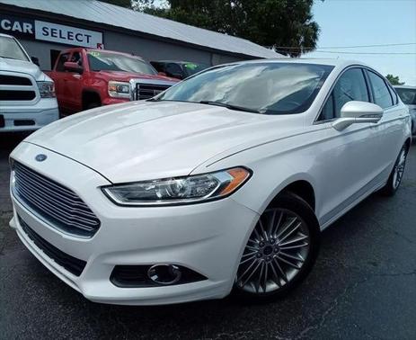 2014 Ford Fusion SE