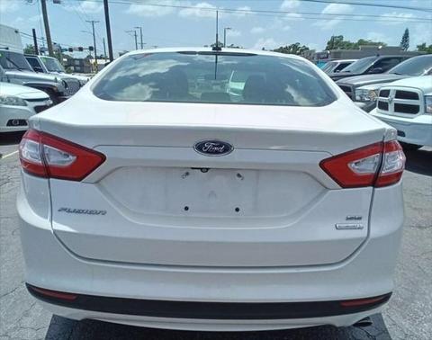 2014 Ford Fusion SE