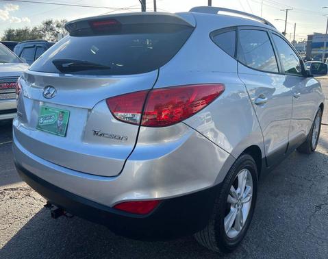 2013 Hyundai TUCSON GLS