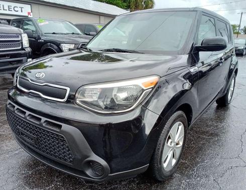 2016 Kia Soul Base