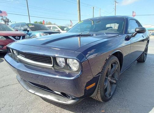 2014 Dodge Challenger SXT