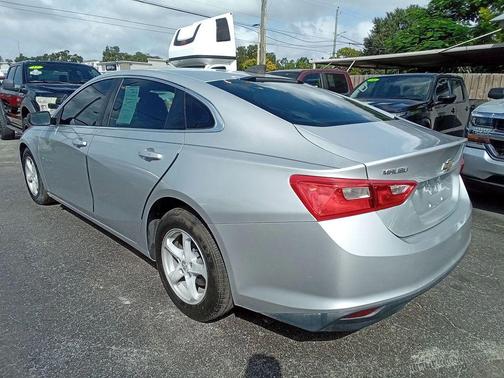 2017 Chevrolet Malibu 1LS