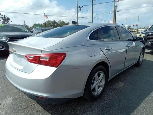2017 Chevrolet Malibu 1LS