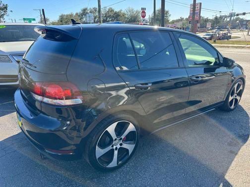 2014 Volkswagen GTI Wolfsburg Edition