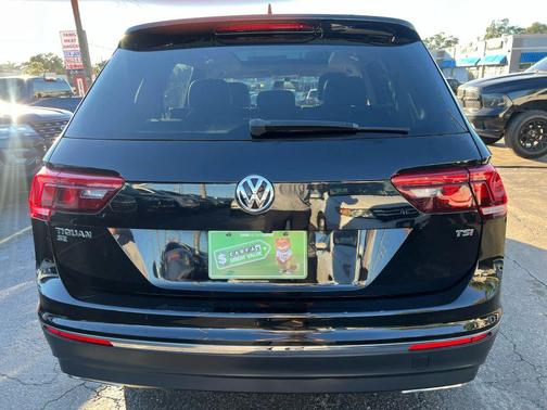 2018 Volkswagen Tiguan 2.0T SE