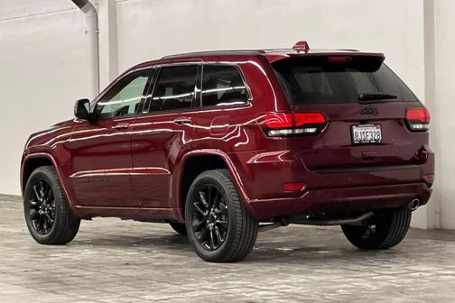 2018 Jeep Grand Cherokee Altitude