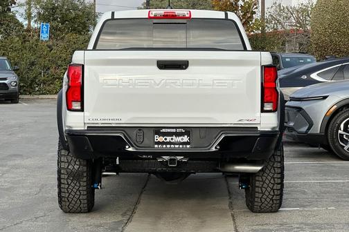 2026 Chevrolet Colorado ZR2