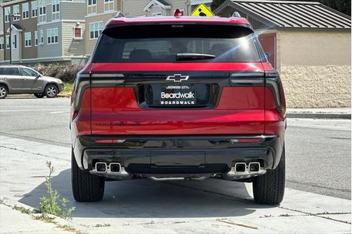 2025 Chevrolet Traverse RS