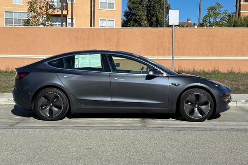 2018 Tesla Model 3 Mid Range