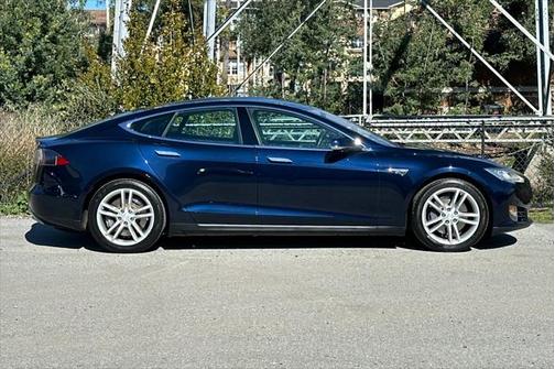 2013 Tesla Model S Performance
