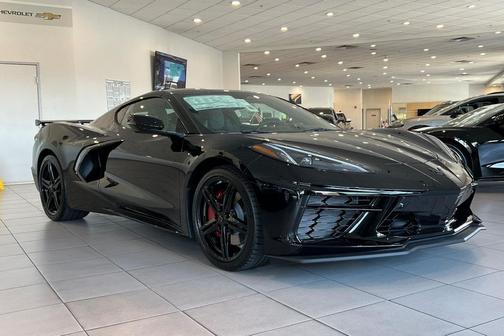 2025 Chevrolet Corvette Stingray w/2LT