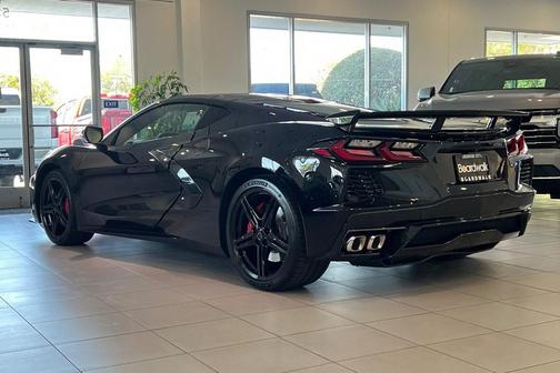 2025 Chevrolet Corvette Stingray w/2LT