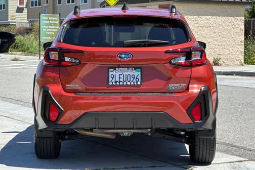Sun Blaze Pearl 2024 Subaru Crosstrek Premium
