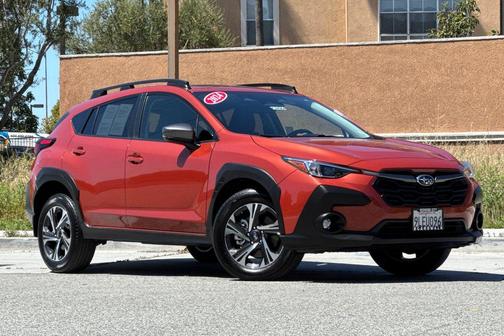 Sun Blaze Pearl 2024 Subaru Crosstrek Premium