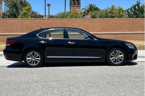 2013 Lexus LS 460 Base