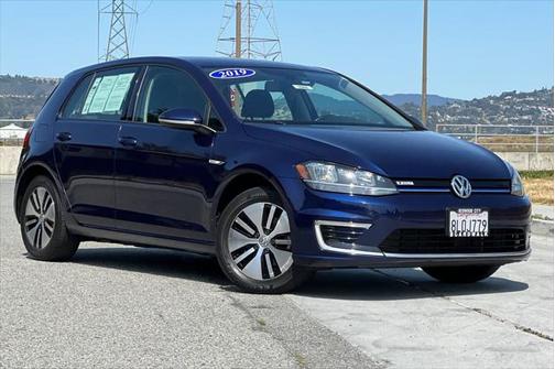 2019 Volkswagen e-Golf SE
