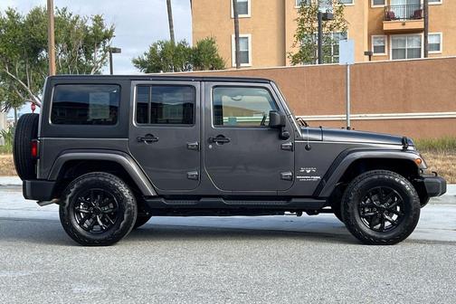2018 Jeep Wrangler JK Unlimited Sahara