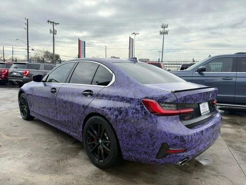 2019 BMW 330 i