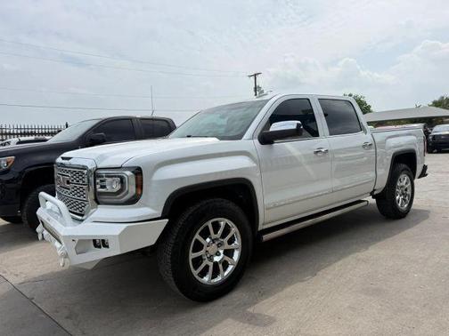 White 2016 GMC Sierra 1500 Denali