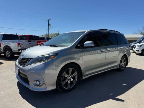 2015 Toyota Sienna SE