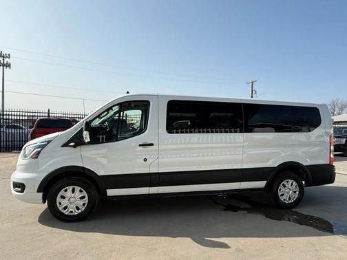 2023 Ford Transit-350 XLT