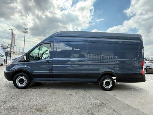 2019 Ford Transit-250 Base
