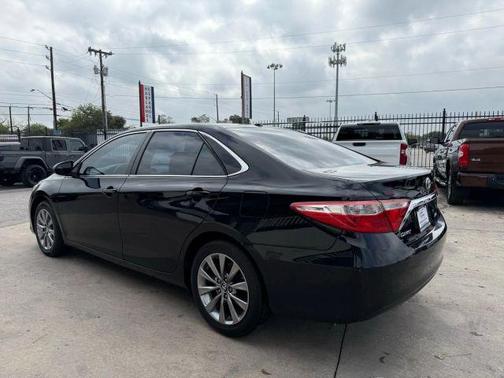 2017 Toyota Camry XLE