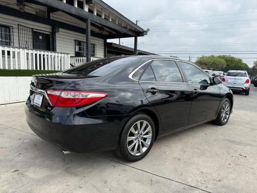 2017 Toyota Camry XLE