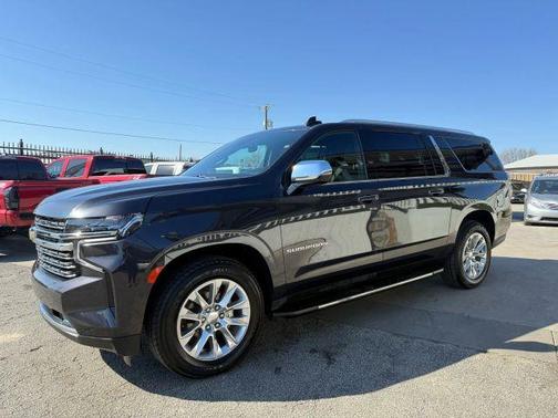 2023 Chevrolet Suburban Premier