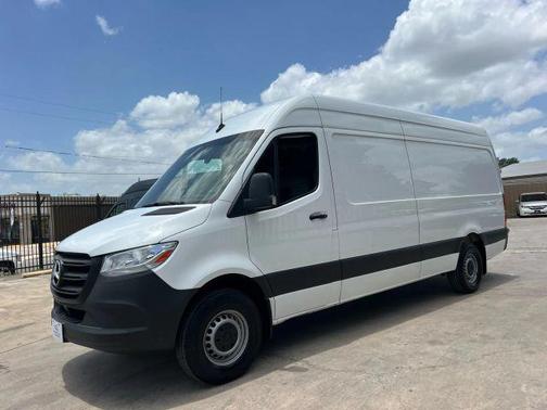 2020 Mercedes-Benz Sprinter 2500 HIGH ROOF W/170 WB