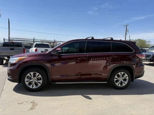 2016 Toyota Highlander LE Plus