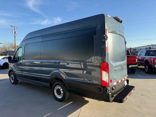 2020 Ford Transit-250 Base